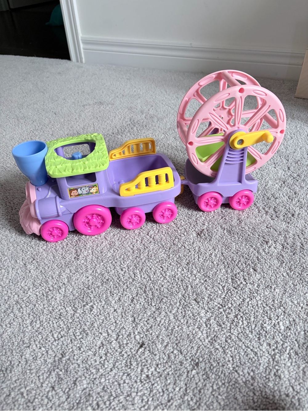 Fisher Price Little People Animal Sounds Zoo Train with Ferris Wheel